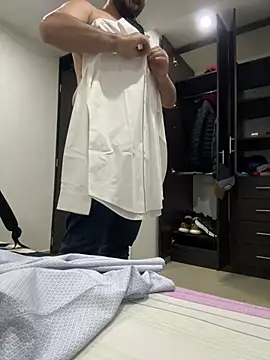 Arleymounthblack online show from March 17, 2026, 10:46 pm