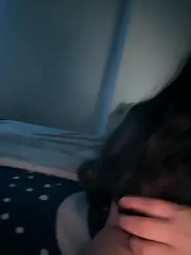 emmasweet7 online show from January 15, 2026, 4:17 am