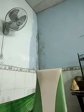 Snapshot of Famrita chatting on February 19, 2026, 12:50 am Famrita online show from February 19, 2026, 12:50 am