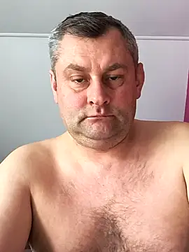 tomcer02 online show from January 14, 2026, 11:49 am