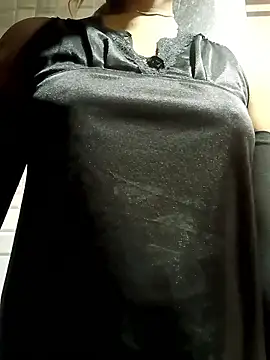 Snapshot of soniyanaataashaaa chatting on January 14, 2026, 11:31 pm soniyanaataashaaa online show from January 14, 2026, 11:31 pm