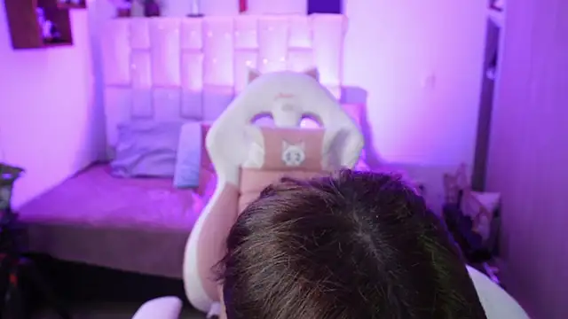 JennieBaee online show from February 19, 2026, 12:12 pm