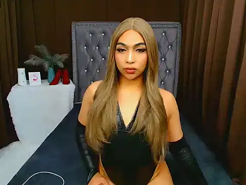 Snapshot of Clea_Moore chatting on February 25, 2026, 6:34 am Clea Moore online show from February 25, 2026, 6:34 am