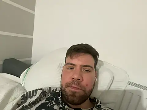 Snapshot of danxx0 chatting on January 15, 2026, 5:23 am danxx0 online show from January 15, 2026, 5:23 am