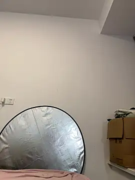 Cheating-wife online show from May 14, 2026, 7:37 am