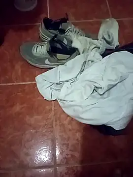 angelguere online show from February 19, 2026, 5:25 am