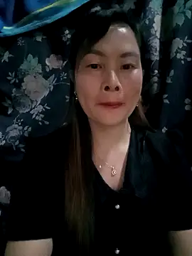 Bling sexy online show from February 22, 2026, 1:07 am