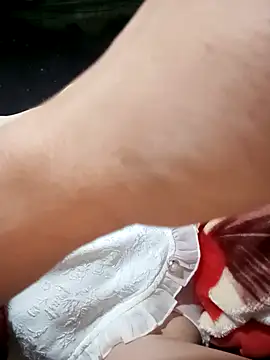 Bling sexy online show from March 12, 2026, 12:22 pm