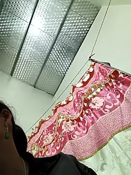 Snapshot of Jooj- chatting on January 18, 2026, 4:27 am Jooj- online show from January 18, 2026, 4:27 am