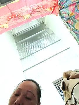 Snapshot of Jooj- chatting on February 25, 2026, 2:37 pm Jooj- online show from February 25, 2026, 2:37 pm