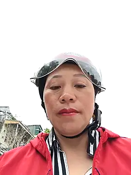 Snapshot of Jooj- chatting on February 26, 2026, 3:49 am Jooj- online show from February 26, 2026, 3:49 am