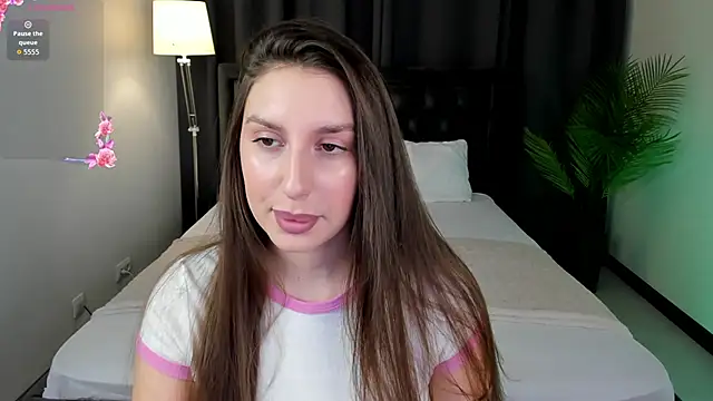 Snapshot of Celine_Coello chatting on February 5, 2026, 4:06 am Celine Coello online show from February 5, 2026, 4:06 am