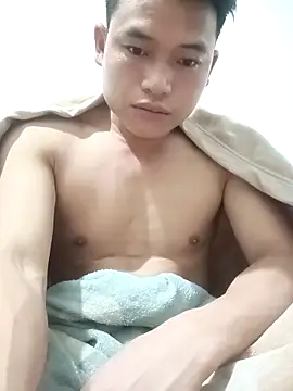 Snapshot of Maycute18 chatting on February 25, 2026, 3:10 pm Maycute18 online show from February 25, 2026, 3:10 pm