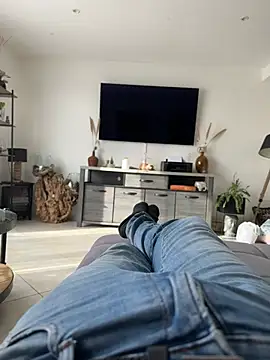 Snapshot of ju33100 chatting on January 15, 2026, 11:26 am ju33100 online show from January 15, 2026, 11:26 am