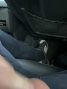 longdong00789 online show from February 5, 2026, 8:08 am