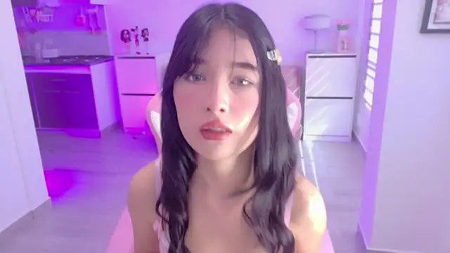 Blush Marie online show from April 9, 2026, 8:25 pm