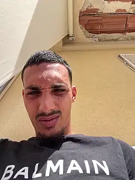 piccolo2002 online show from April 17, 2026, 1:03 pm