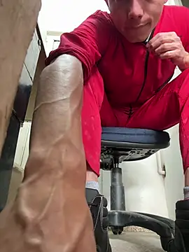 santiObrero online show from March 30, 2026, 3:57 pm