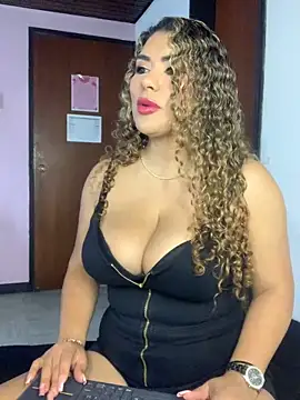 TianaRios Pink online show from March 2, 2026, 3:52 pm