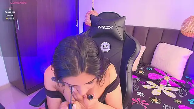 Aliz Cooper Tx online show from March 22, 2026, 1:47 pm