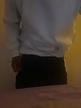 Snapshot of PERKS606 chatting on February 3, 2026, 3:37 am PERKS606 online show from February 3, 2026, 3:37 am