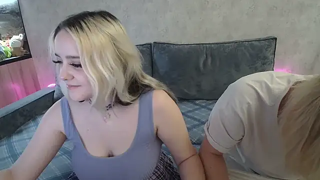 fray and lilla online show from March 27, 2026, 12:27 am