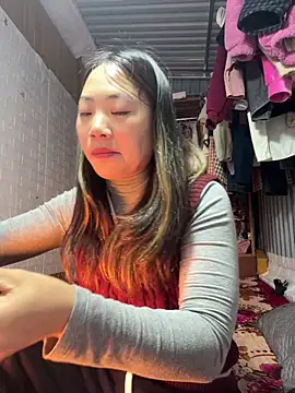 Snapshot of Lata-cute chatting on February 10, 2026, 12:20 pm Lata-cute online show from February 10, 2026, 12:20 pm