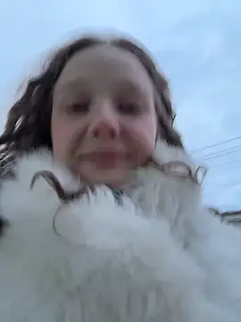 outside rosy online show from April 28, 2026, 5:51 pm