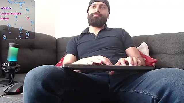 SpermsBank online show from March 12, 2025, 6:11 pm