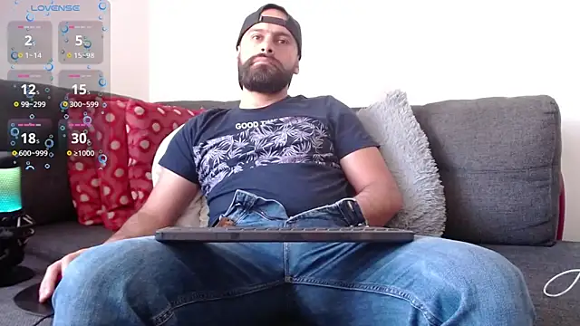 SpermsBank online show from September 28, 2025, 9:31 pm