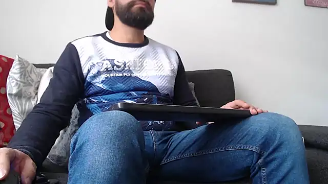 SpermsBank online show from October 1, 2025, 6:47 pm