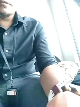 MuZKAsia69 online show from April 6, 2026, 4:32 am