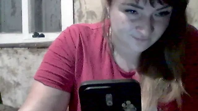 Snapshot of AllinaKis chatting on June 28, 2026, 12:44 pm AllinaKis online show from June 28, 2026, 12:44 pm