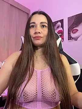Snapshot of saray_mendozaa chatting on May 5, 2026, 11:46 pm saray mendozaa online show from May 5, 2026, 11:46 pm
