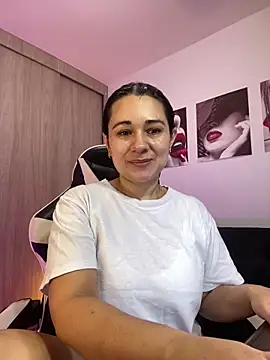 Snapshot of saray_mendozaa chatting on May 29, 2026, 7:34 pm saray mendozaa online show from May 29, 2026, 7:34 pm