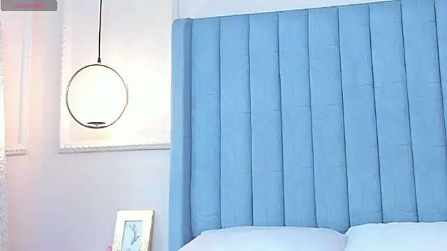 Scarlett-Banner online show from February 20, 2026, 2:39 pm