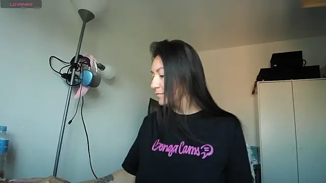 Snapshot of Yulian_Milf chatting on March 24, 2026, 8:30 am Yulian Milf online show from March 24, 2026, 8:30 am