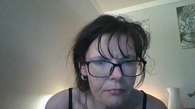 coriplaymate229848 online show from April 28, 2026, 10:48 pm