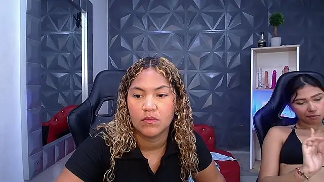 Snapshot of mayli_marie chatting on February 18, 2026, 11:11 pm mayli marie online show from February 18, 2026, 11:11 pm