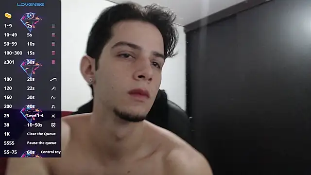 Snapshot of killua_parker chatting on February 21, 2026, 3:29 am killua parker online show from February 21, 2026, 3:29 am