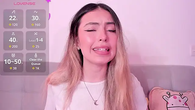 Snapshot of Fernanda_aaaa chatting on February 16, 2026, 2:13 pm Fernanda aaaa online show from February 16, 2026, 2:13 pm