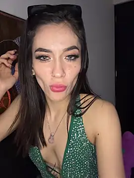 Snapshot of MamiSoft420 chatting on March 2, 2026, 6:03 am MamiSoft420 online show from March 2, 2026, 6:03 am