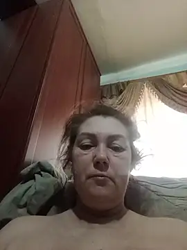 Snapshot of Russian_Lara chatting on April 23, 2026, 2:35 am Russian Lara online show from April 23, 2026, 2:35 am