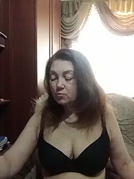 Snapshot of Russian_Lara chatting on April 28, 2026, 4:17 am Russian Lara online show from April 28, 2026, 4:17 am