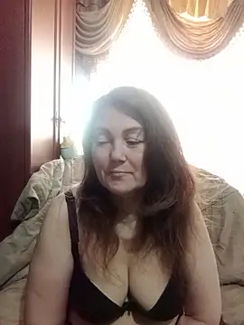 Snapshot of Russian_Lara chatting on April 29, 2026, 5:33 am Russian Lara online show from April 29, 2026, 5:33 am