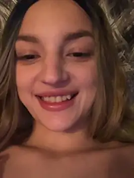 Snapshot of SashaPri chatting on February 22, 2026, 8:07 pm SashaPri online show from February 22, 2026, 8:07 pm