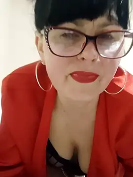 AliceSwan57 online show from February 9, 2026, 5:39 pm