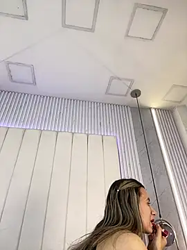 Snapshot of JuliaColemann chatting on February 18, 2026, 12:12 pm JuliaColemann online show from February 18, 2026, 12:12 pm