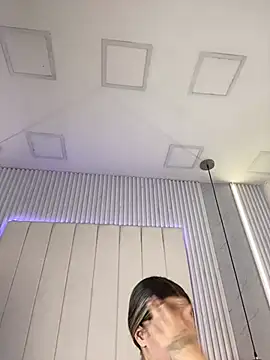 Snapshot of JuliaColemann chatting on February 22, 2026, 12:04 pm JuliaColemann online show from February 22, 2026, 12:04 pm