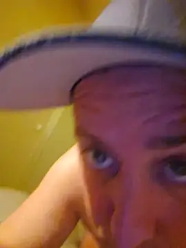 Snapshot of Martin_dick78 chatting on May 18, 2026, 9:09 pm Martin dick78 online show from May 18, 2026, 9:09 pm
